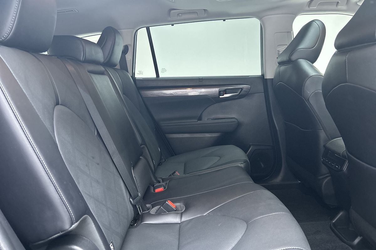 2022 Toyota Kluger Grande AXUH78R