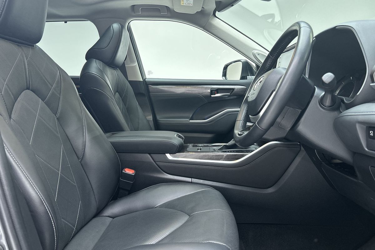 2022 Toyota Kluger Grande AXUH78R