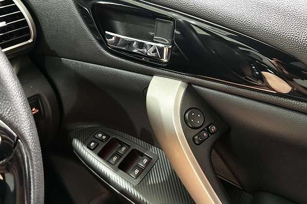 2019 Mitsubishi Eclipse Cross Exceed YA