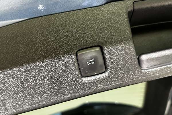 2022 Ford Escape ST-Line ZH