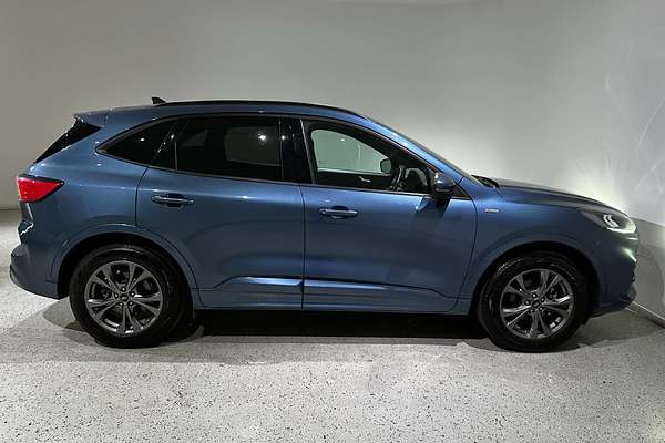 2022 Ford Escape ST-Line ZH