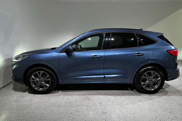 2022 Ford Escape ST-Line ZH