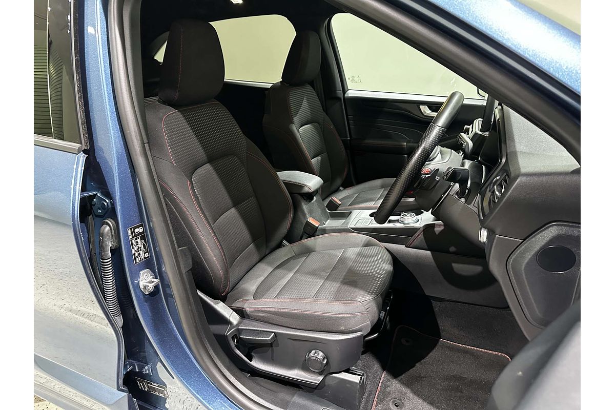 2022 Ford Escape ST-Line ZH