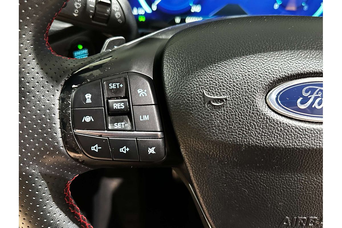 2022 Ford Escape ST-Line ZH