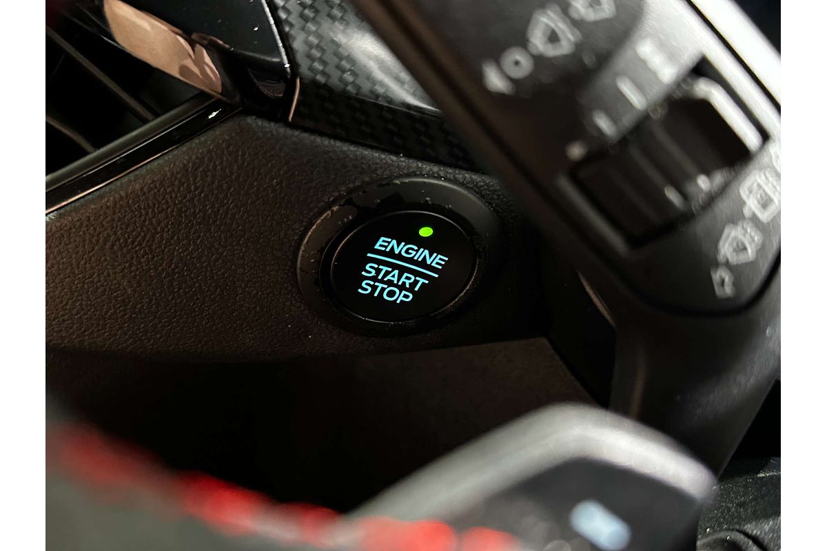 2022 Ford Escape ST-Line ZH
