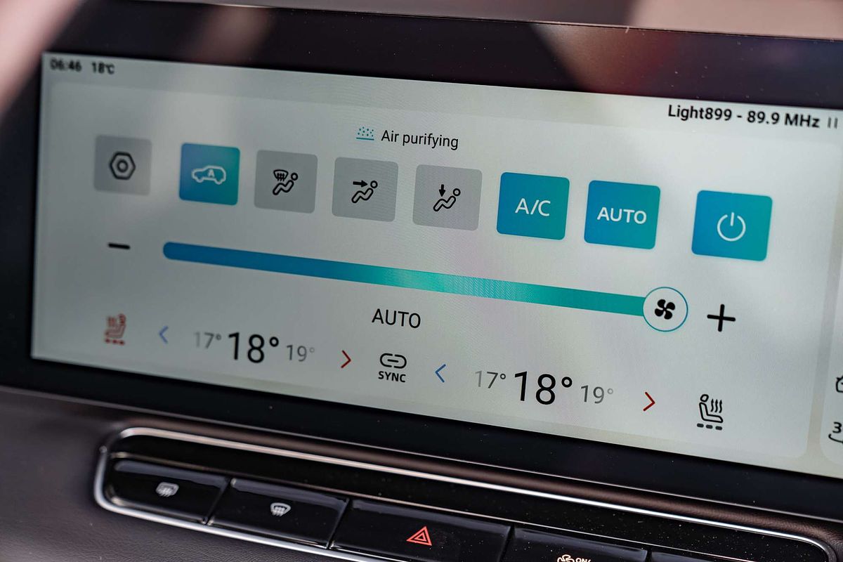 2025 MG HS Hybrid+ Essence AS33H