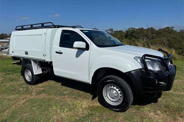 2016 Isuzu D-MAX SX  4X4