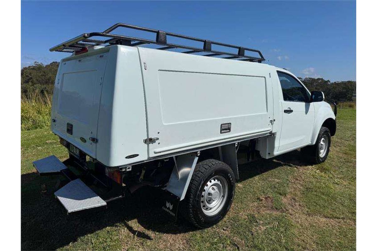 2016 Isuzu D-MAX SX  4X4