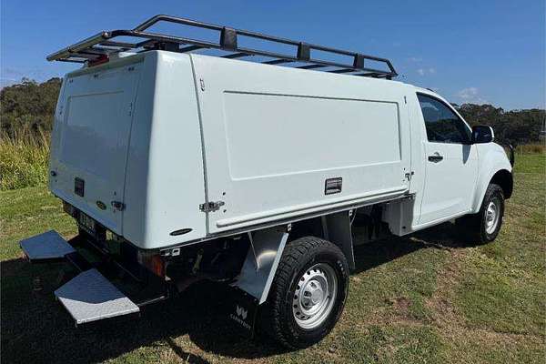2016 Isuzu D-MAX SX  4X4