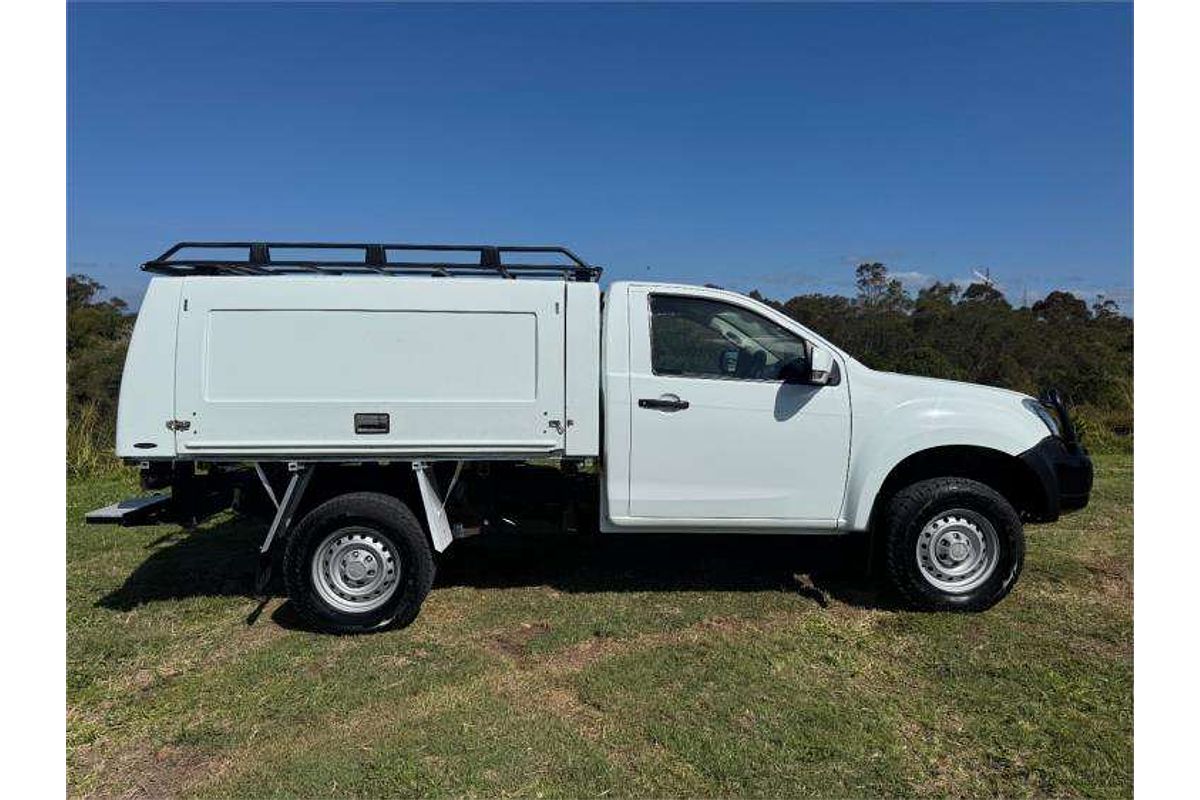 2016 Isuzu D-MAX SX  4X4