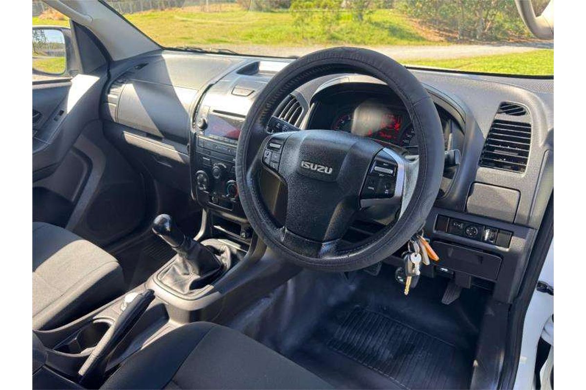2016 Isuzu D-MAX SX  4X4