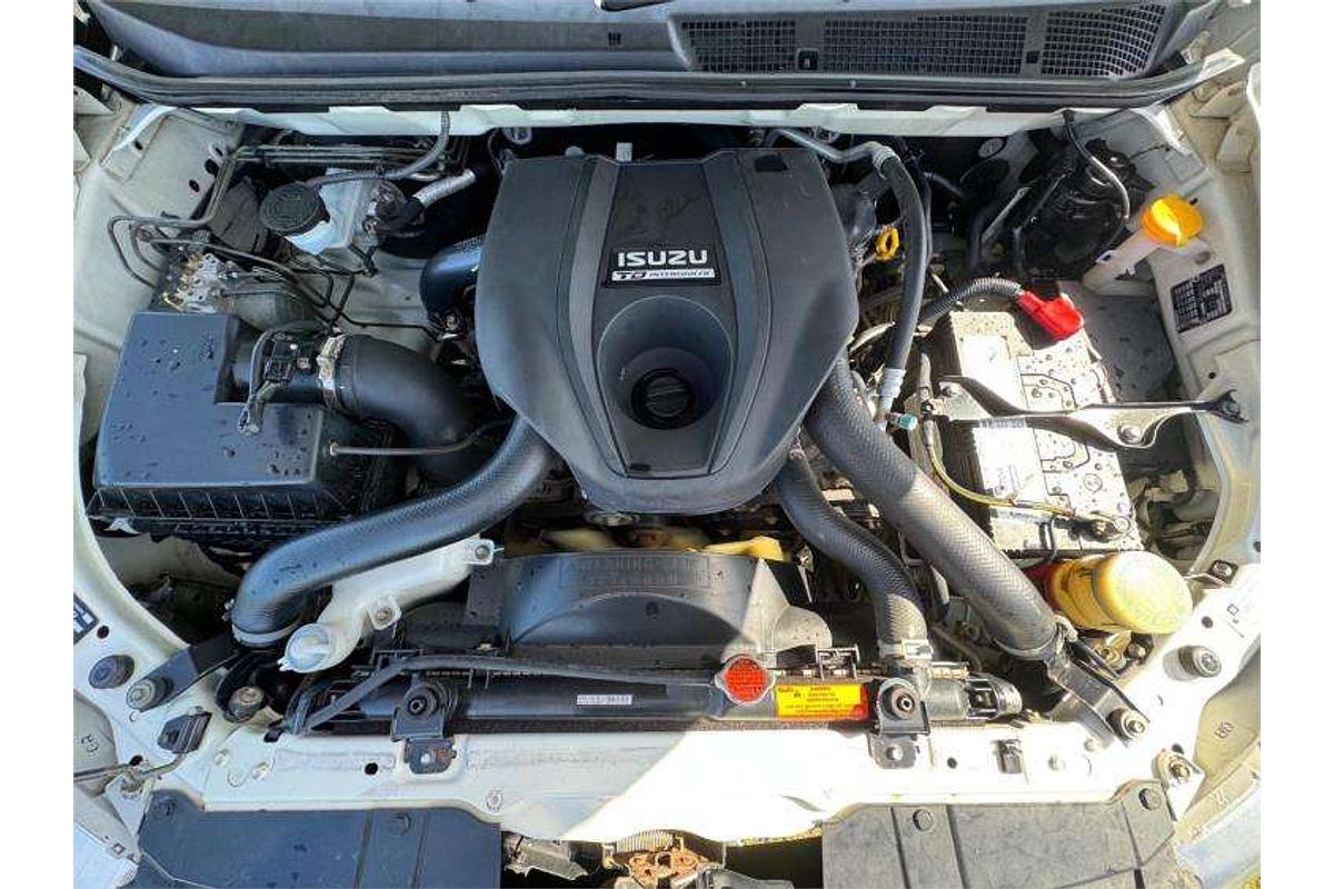 2016 Isuzu D-MAX SX  4X4