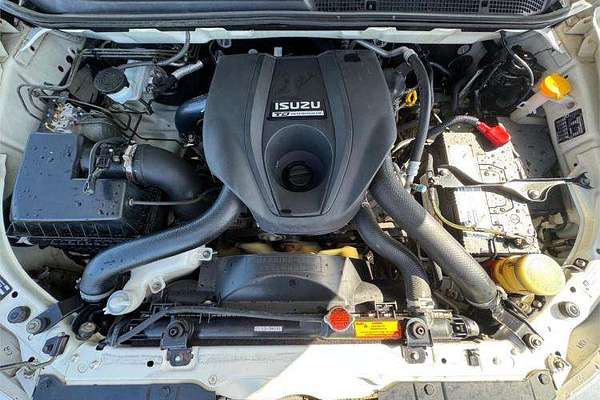 2016 Isuzu D-MAX SX  4X4