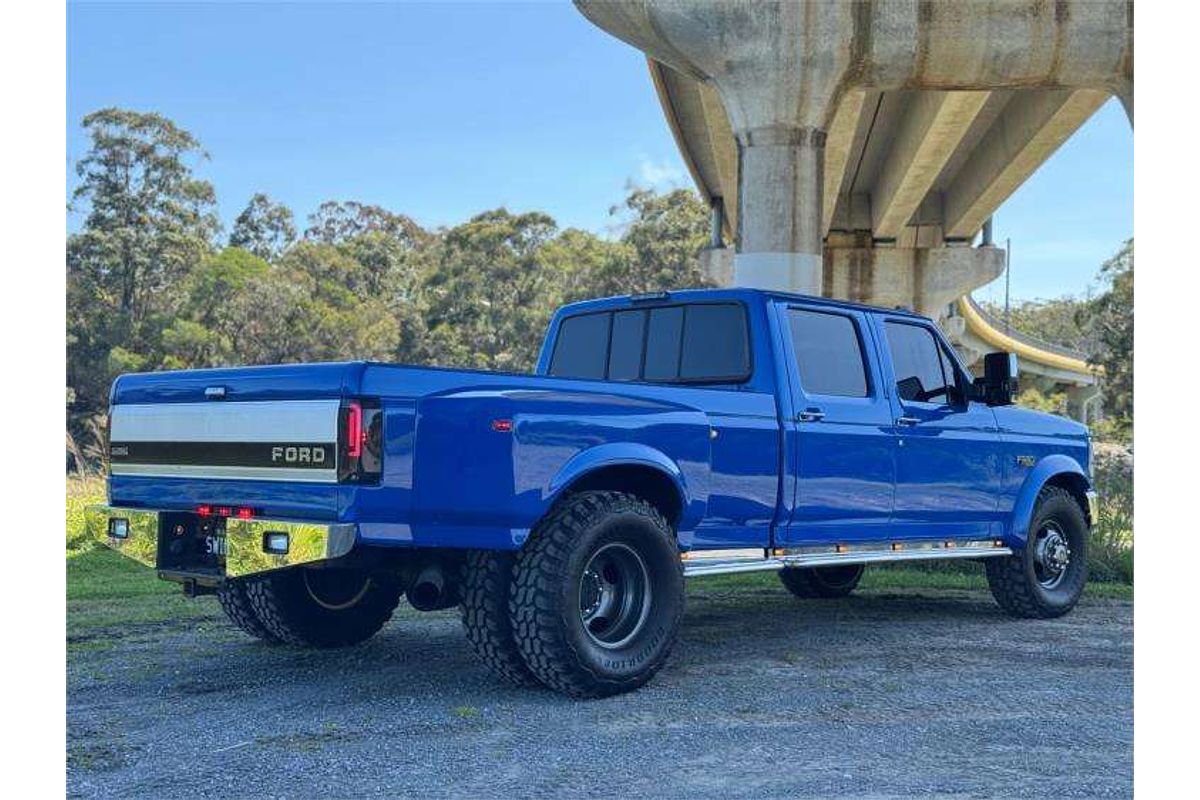 1993 Ford F350   4X4