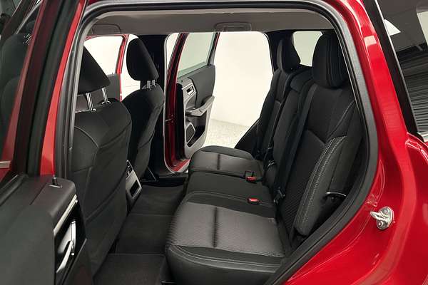 2021 Mitsubishi Outlander LS ZL