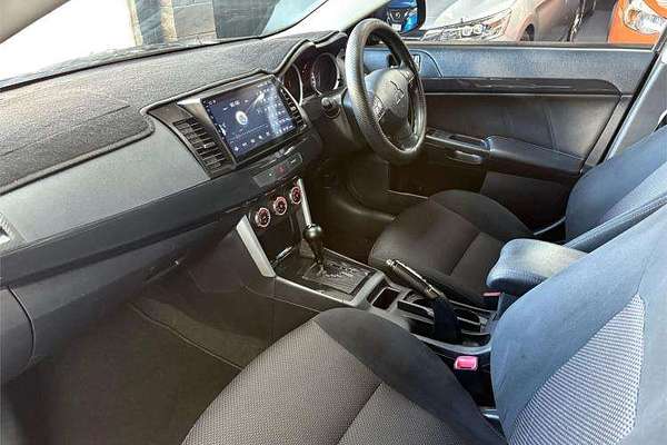 2017 Mitsubishi Lancer ES Sport CF