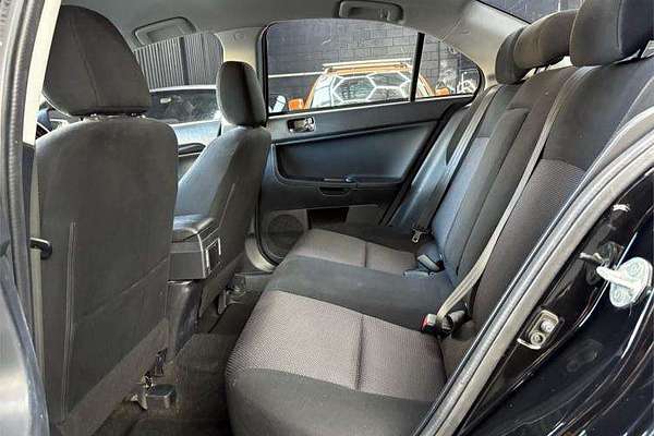 2017 Mitsubishi Lancer ES Sport CF
