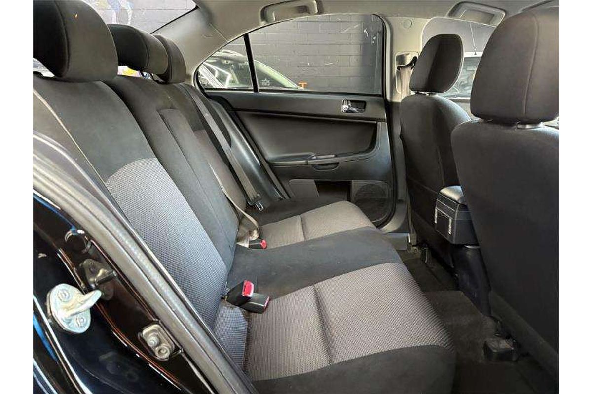 2017 Mitsubishi Lancer ES Sport CF