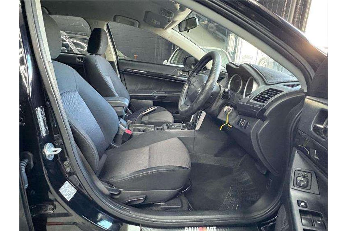 2017 Mitsubishi Lancer ES Sport CF