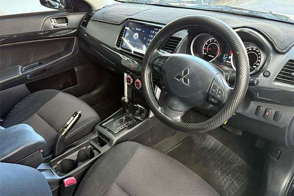 2017 Mitsubishi Lancer ES Sport CF