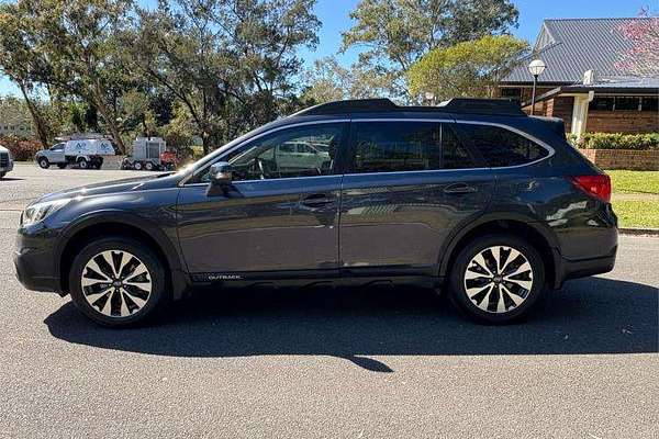 2017 Subaru Outback 2.5i Premium 5GEN