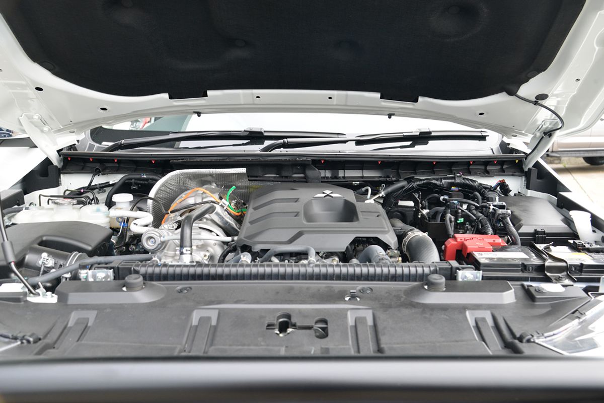 2024 Mitsubishi Triton GLS MV 4X4
