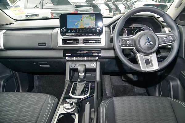2024 Mitsubishi Triton GLS MV 4X4