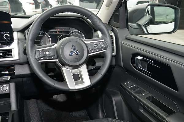 2024 Mitsubishi Triton GLS MV 4X4