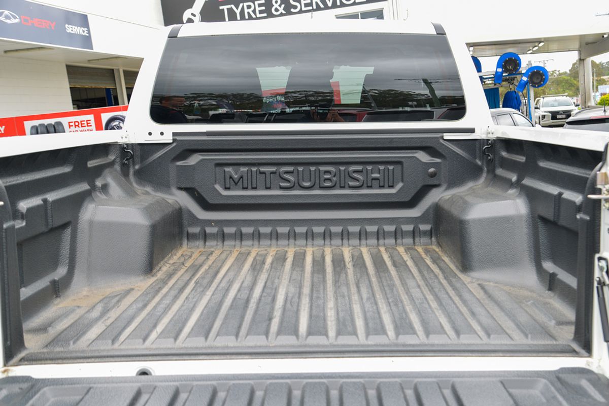 2024 Mitsubishi Triton GLS MV 4X4