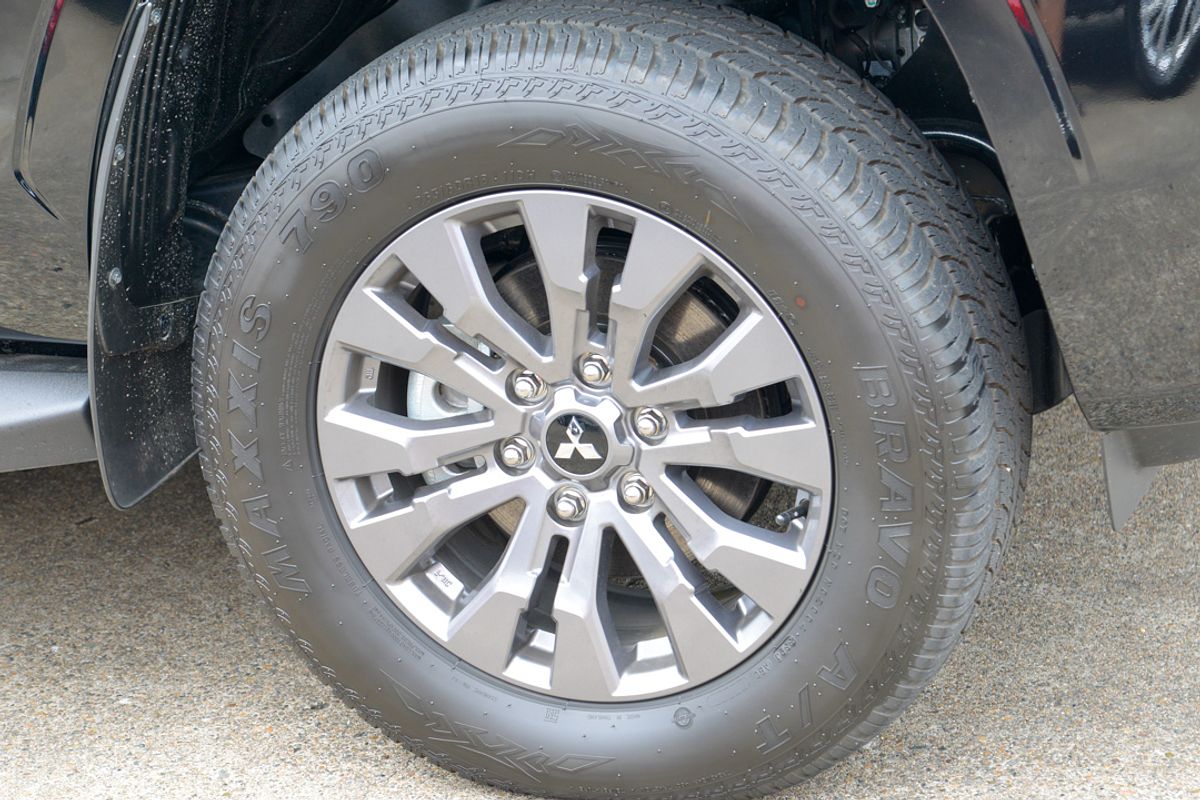 2024 Mitsubishi Triton GLS MV 4X4