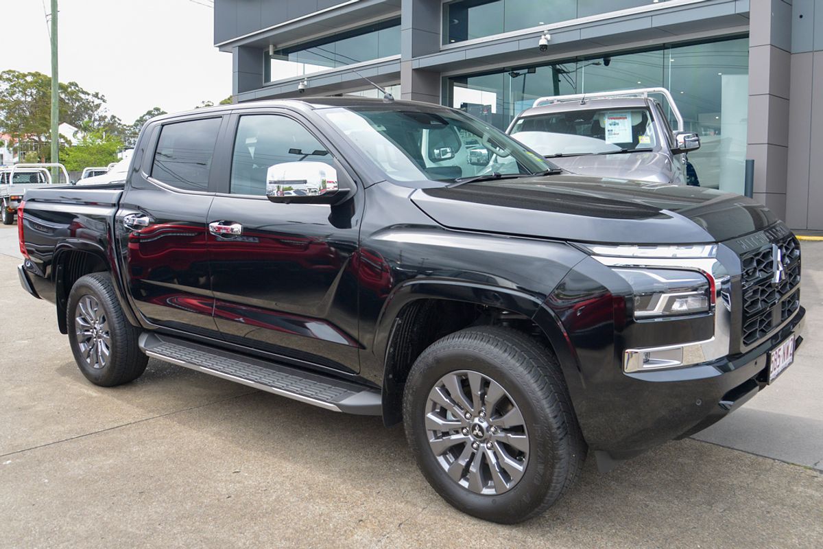 2024 Mitsubishi Triton GLS MV 4X4