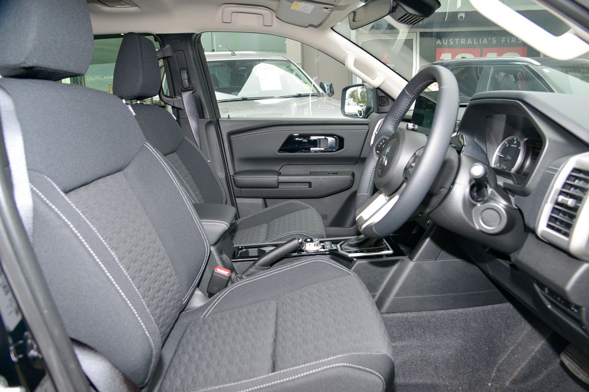 2024 Mitsubishi Triton GLS MV 4X4