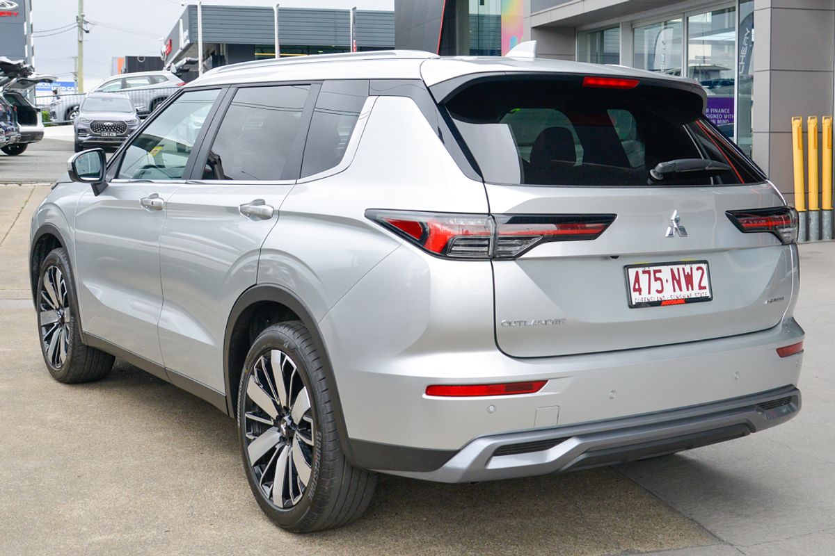 2025 Mitsubishi Outlander Aspire ZM