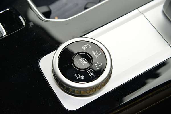 2025 Mitsubishi Outlander Aspire ZM