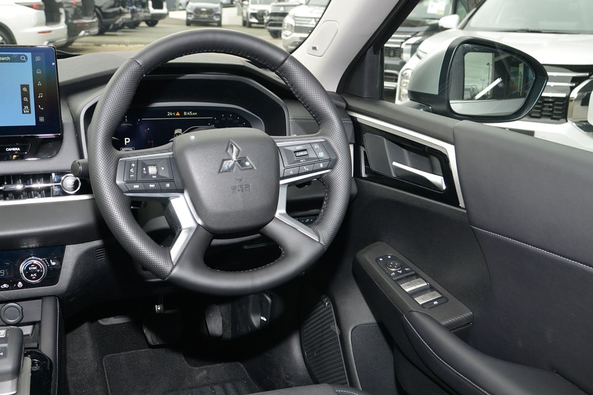 2025 Mitsubishi Outlander Aspire ZM