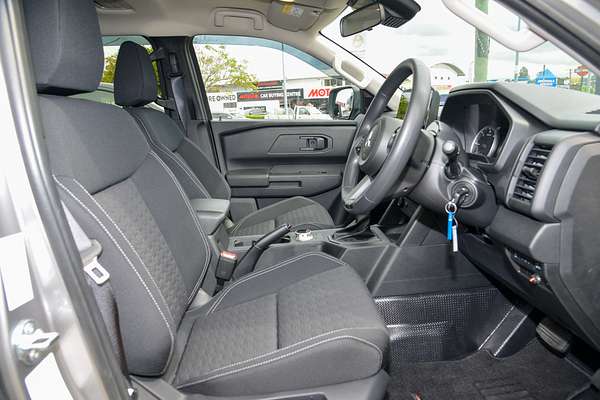2025 Mitsubishi Triton GLX+ MV 4X4