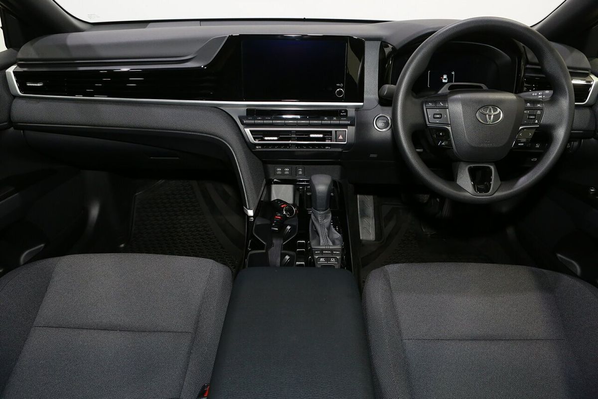 2025 Toyota Camry Ascent AXVH80R