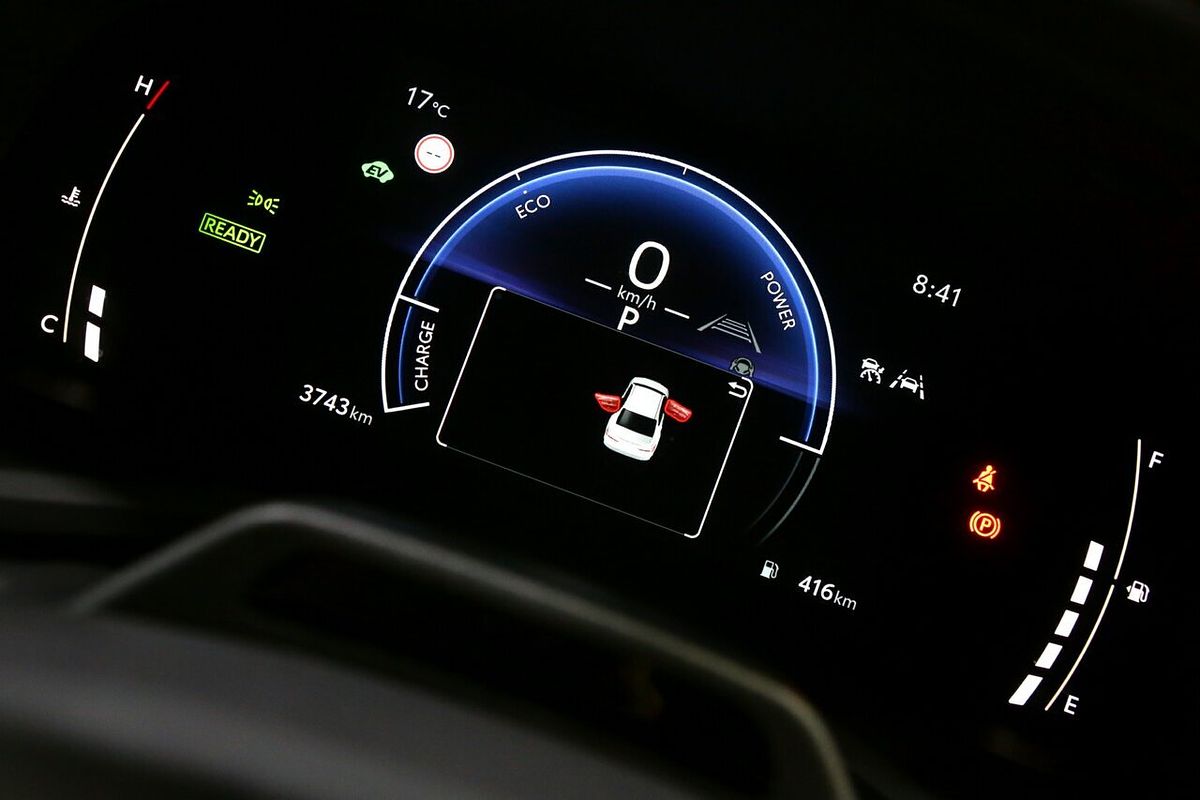 2025 Toyota Camry Ascent AXVH80R