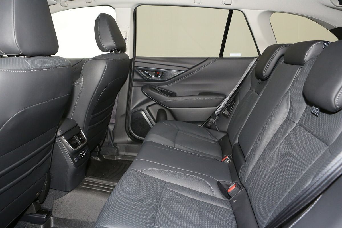 2025 Subaru Outback AWD Sport 6GEN