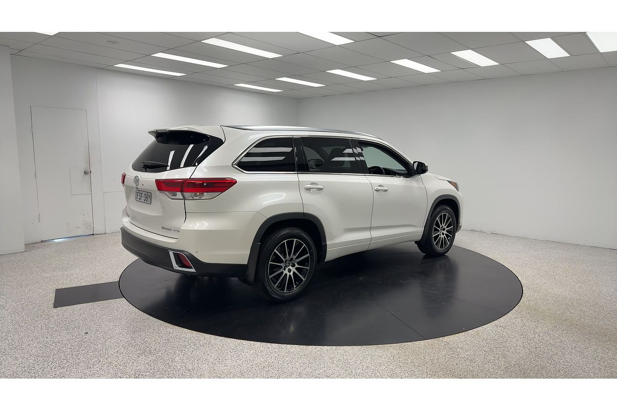 2017 Toyota Kluger Grande GSU55R
