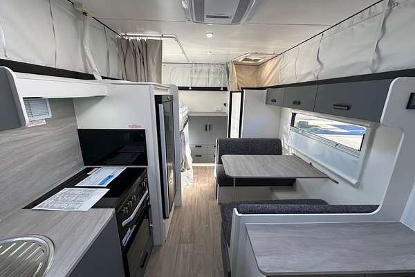 2025 Jayco STARCRAFT POPTOP 17.58-3.BP.SC-MY25