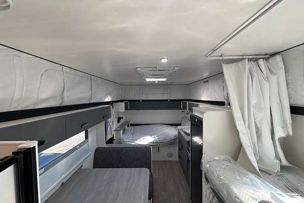 2025 Jayco STARCRAFT POPTOP 17.58-3.BP.SC-MY25