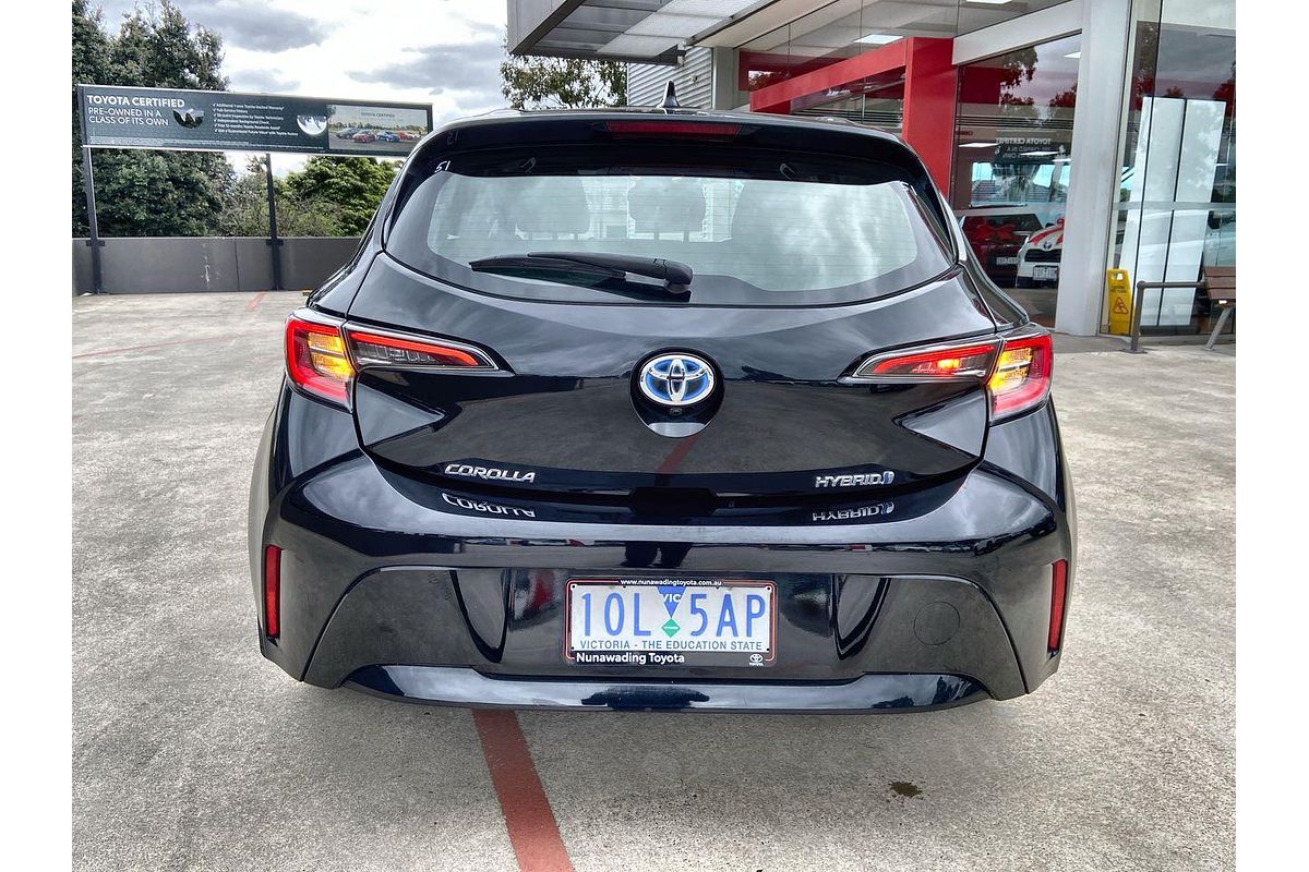 2018 Toyota Corolla Ascent Sport Hybrid ZWE211R