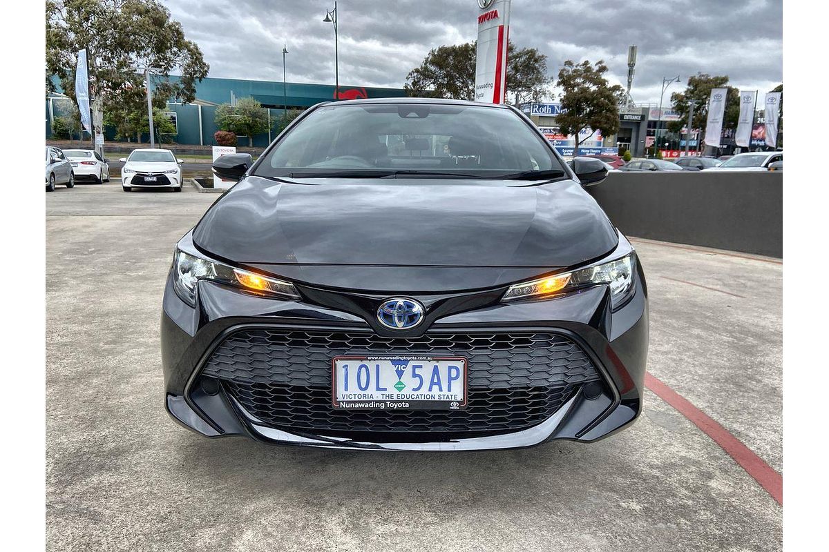 2018 Toyota Corolla Ascent Sport Hybrid ZWE211R