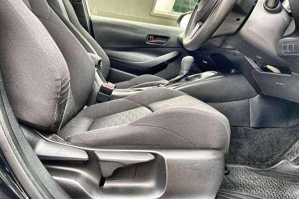 2018 Toyota Corolla Ascent Sport Hybrid ZWE211R