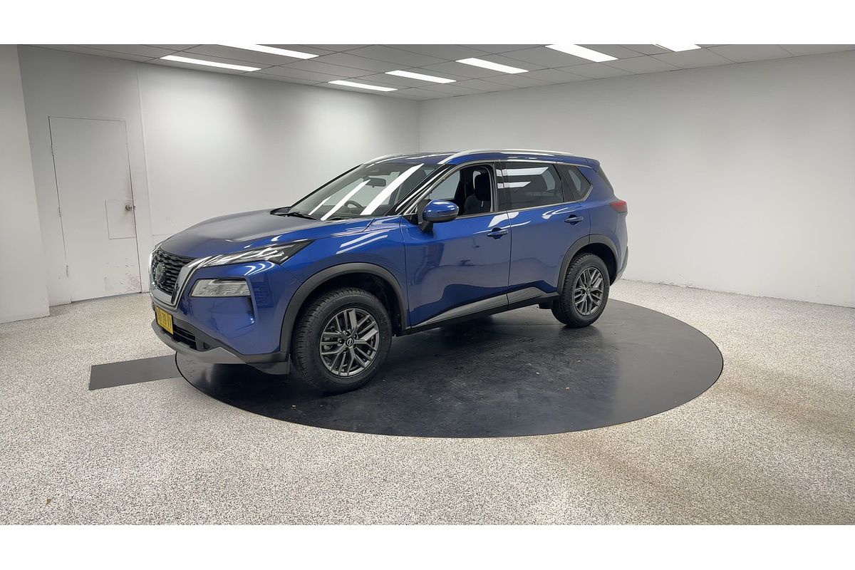 2022 Nissan X-TRAIL ST T33