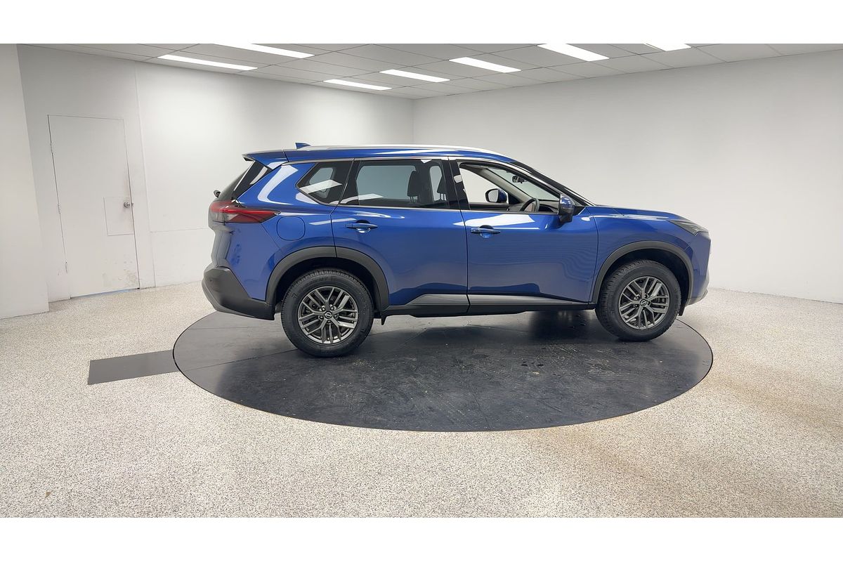 2022 Nissan X-TRAIL ST T33