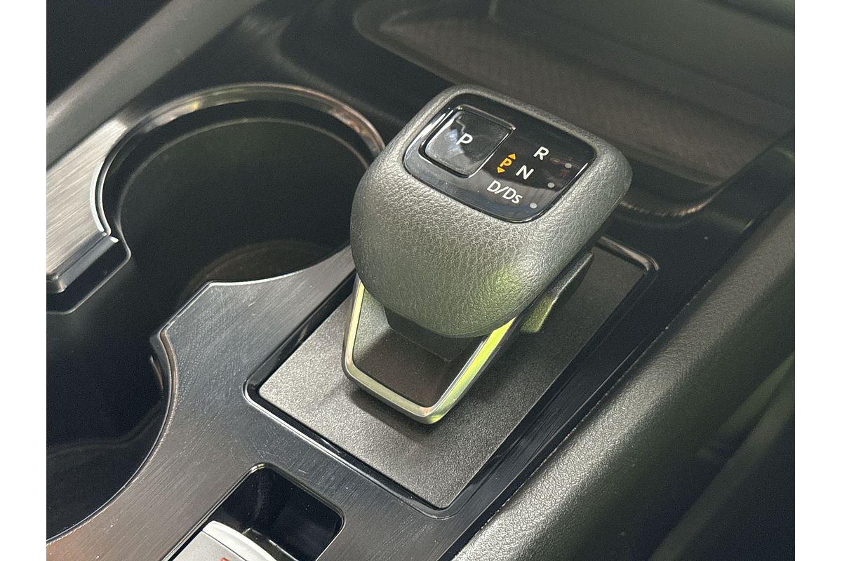 2022 Nissan X-TRAIL ST T33