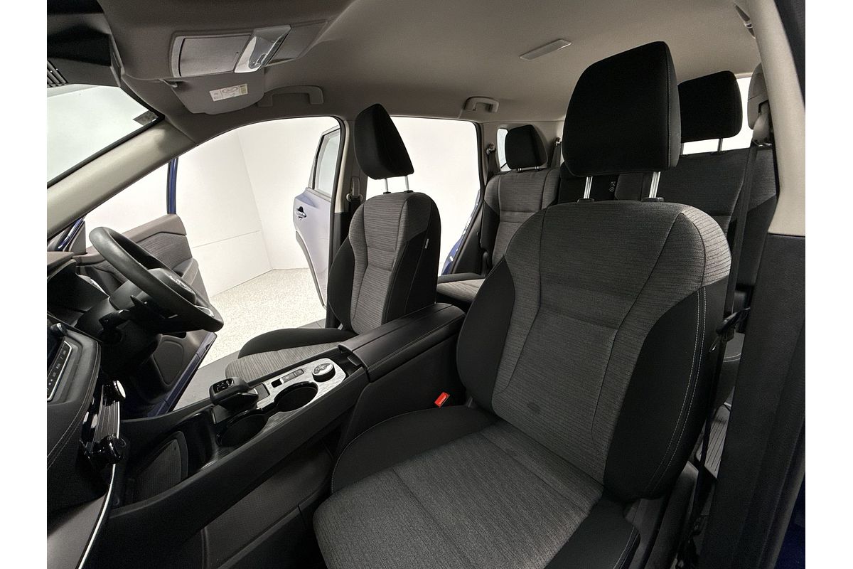 2022 Nissan X-TRAIL ST T33