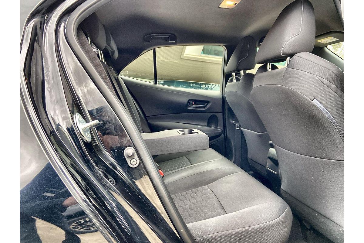 2018 Toyota Corolla Ascent Sport Hybrid ZWE211R